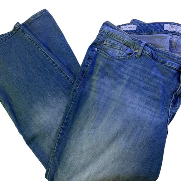 Torrid Barely Boot Jeans Women’s Size 22R – Medium Wash Stretch Denim - Picture 2 of 8